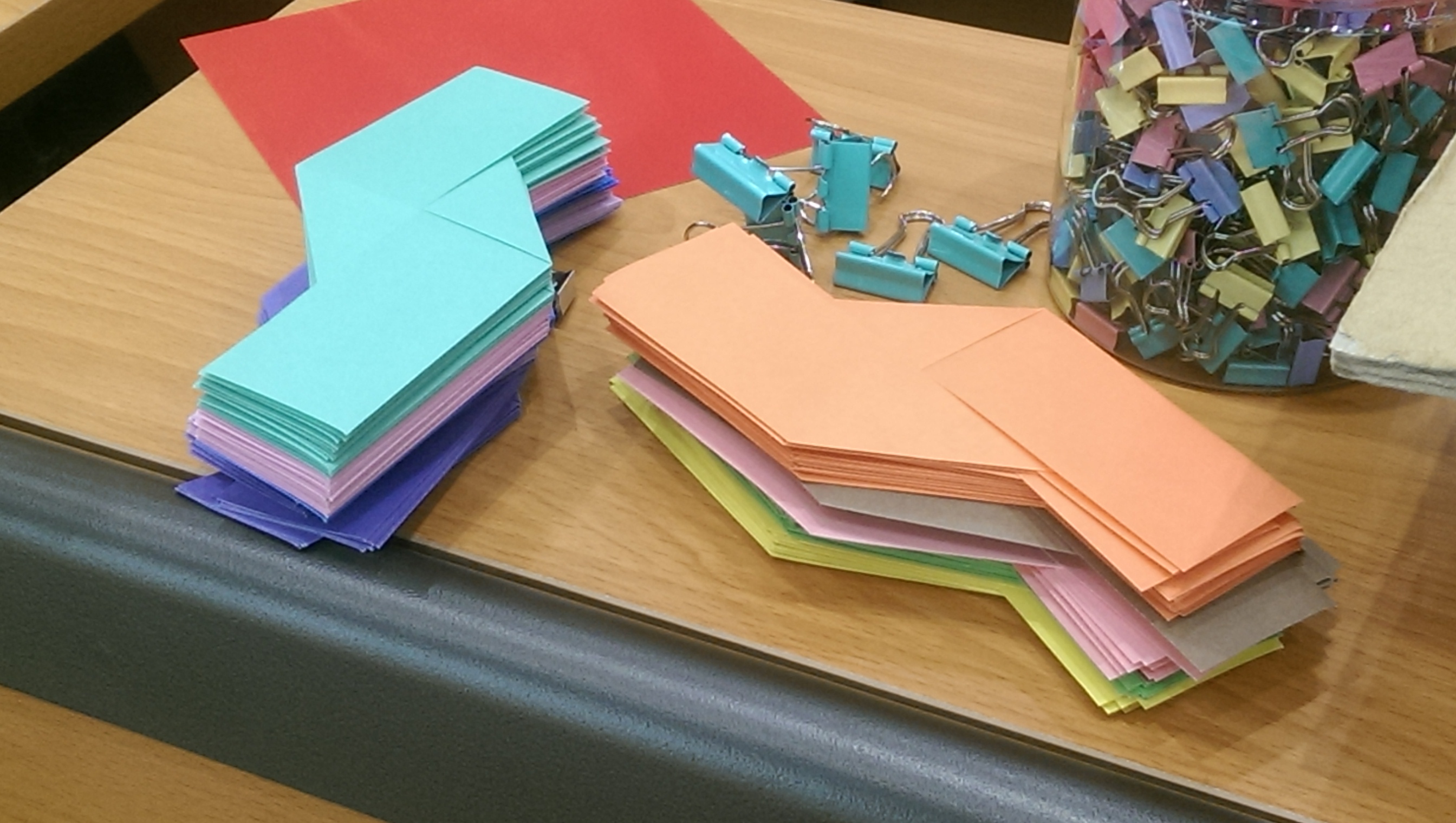 Lots of Sonobe (origami) units
